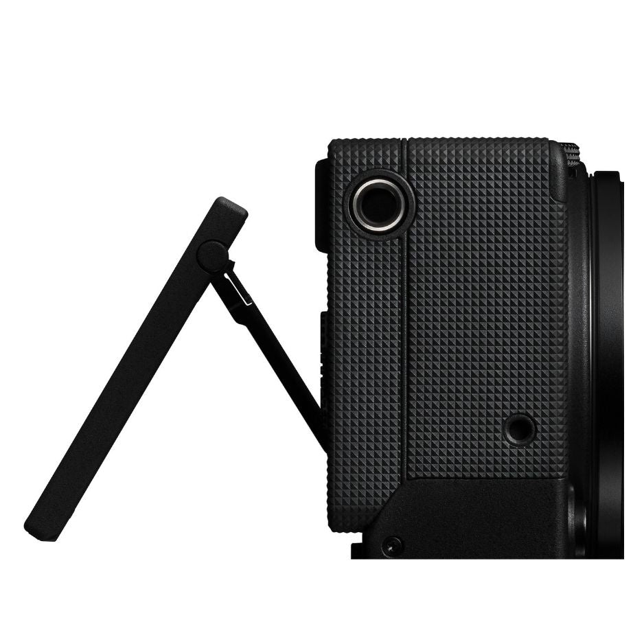 Sigma FP2 Body + 50mm f/2 DG Contemporary